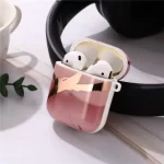 şık pembe altın mermer airpod kılıfı